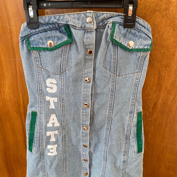 Michigan State University Tailgate Denim Dress - Picture 3 of 4